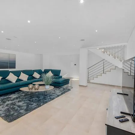 4bd In Marina With Pool * 알부페이라